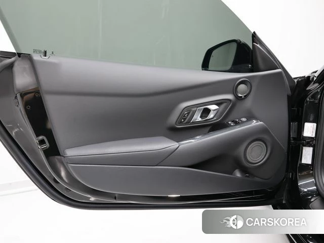 Toyota Supra 5th Generation 2023 Черный из Кореи, фото 2