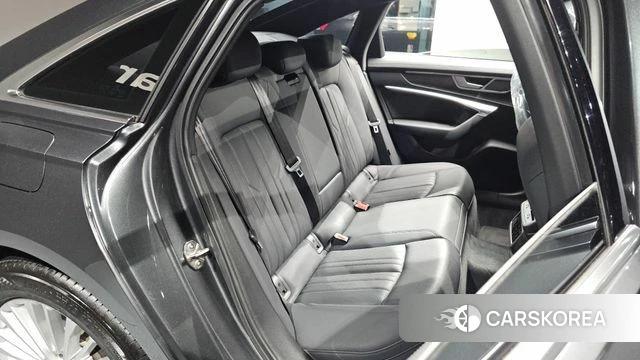 Audi A6 (C8) 2020 Серый из Кореи, фото 2