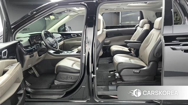 Kia The New Carnival 4th Generation 2024 Черный из Кореи, фото 2