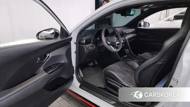 Hyundai Veloster (JS) 2020 Белый из Кореи, фото 2