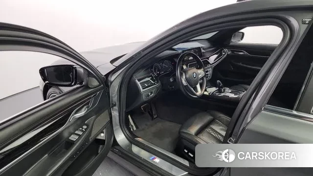 BMW 7 Series (G11) 2019 Серый из Кореи, фото 2
