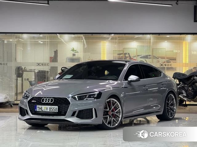 Audi RS 5 2020 Серебристо-серый из Китая, фото 2