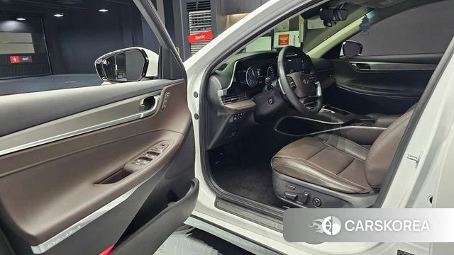 Hyundai The New Grandeur IG Hybrid 2021 Белый из Кореи, фото 2