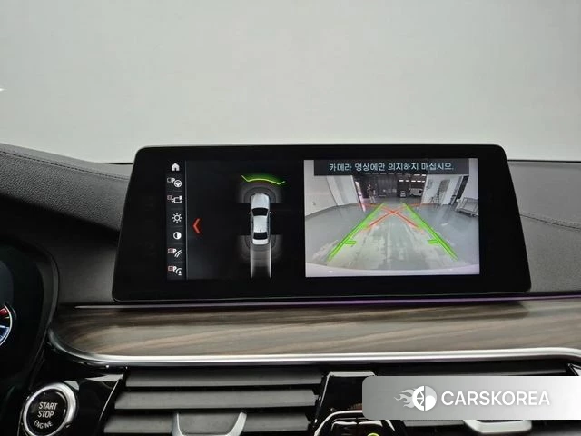 BMW 5 Series (G30) 2018 Белый из Кореи, фото 2
