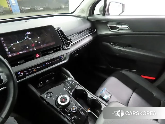 Kia Sportage 5th Generation Hybrid 2023 Серый из Кореи, фото 2