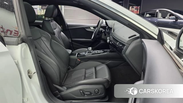 Audi A5 (F5) 2019 Белый из Кореи, фото 2