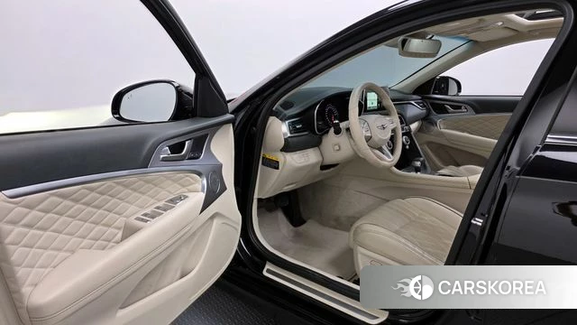 Genesis G70 2019 Черный из Кореи, фото 2