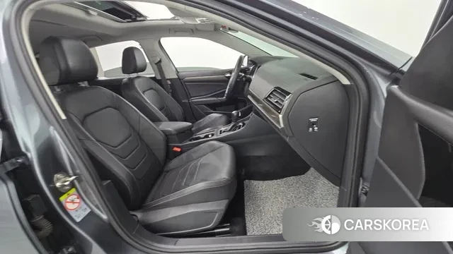 Volkswagen 7th Generation of Jetta 2021 Серый из Кореи, фото 2