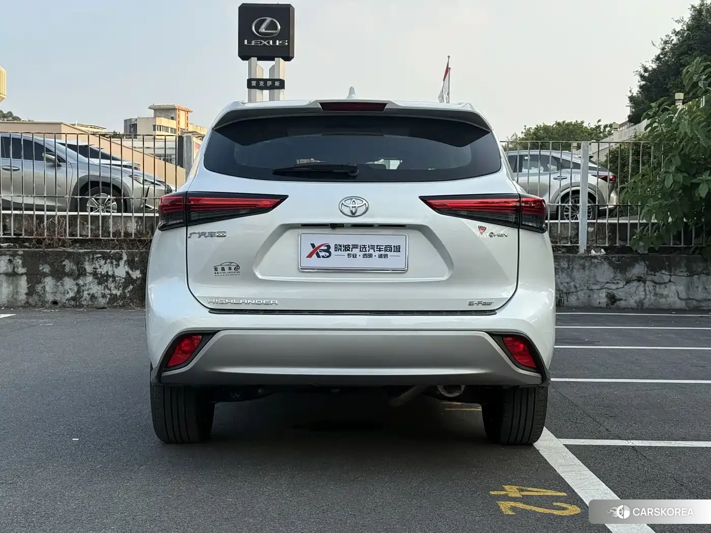 Toyota Highlander 2025 Белый из Китая, фото 2