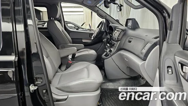 Hyundai The New Grand Starex 2019 Черный из Кореи, фото 2