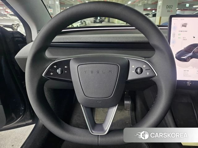 Tesla Model 3 2025 Серый из Кореи, фото 2