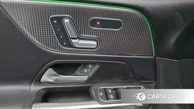 Mercedes-Benz GLB-Class X247 2021 Серый из Кореи, фото 2