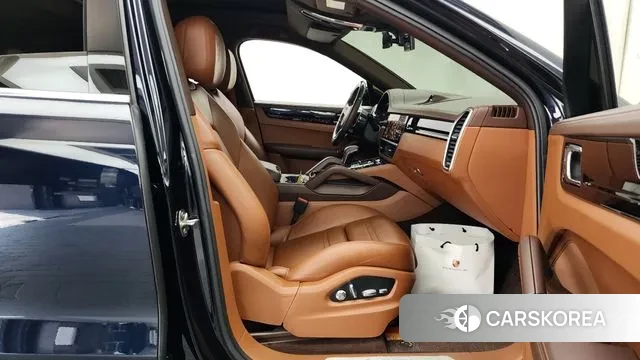 Porsche Cayenne (PO536) id 2890795 из Кореи 2