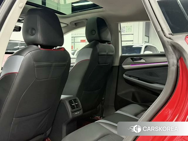 Volkswagen Lingdu 2022 Красный из Китая, фото 2