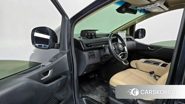Hyundai Staria 2024 Черный из Кореи, фото 2