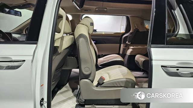 Kia Carnival 4th generation 2022 Белый из Кореи, фото 2