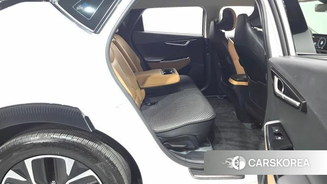 Kia EV6 2023 Белый из Кореи, фото 2