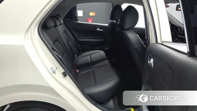 Kia Morning Urban (JA) 2023 Жемчужный цвет из Кореи, фото 2