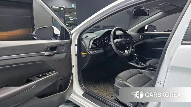 Hyundai The New Avante AD 2019 Белый из Кореи, фото 2