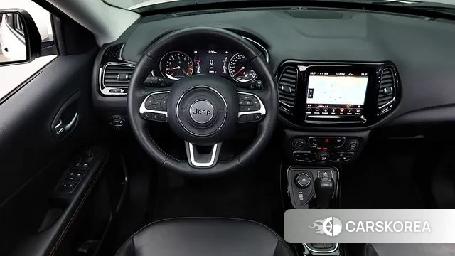 Jeep Compass 2nd Generation 2019 Белый из Кореи, фото 2