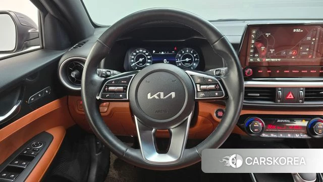 Kia The New K3 2nd generation 2022 Серый из Кореи, фото 2