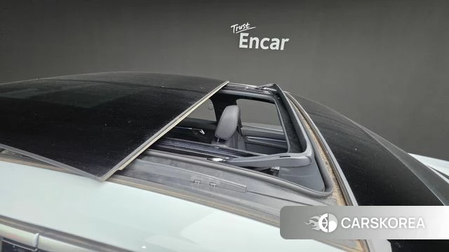 Audi Q3 (F3) 2022 Белый из Кореи, фото 2