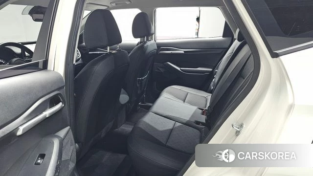 Kia Seltos 2022 Белый из Кореи, фото 2