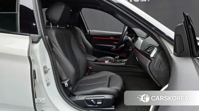 BMW 3 Series GT (F34) 2020 Белый из Кореи, фото 2