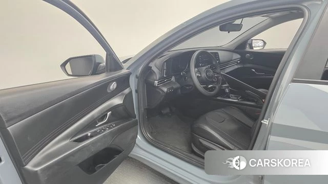 Hyundai Avante (CN7) 2022 Цвет галактики из Кореи, фото 2