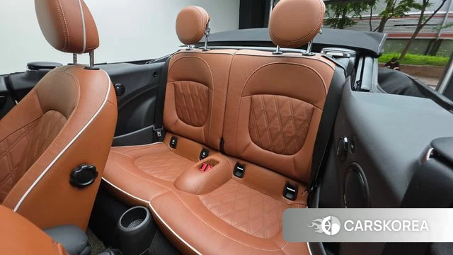 Mini Cooper S Convertible 2021 Жемчужный цвет из Кореи, фото 2