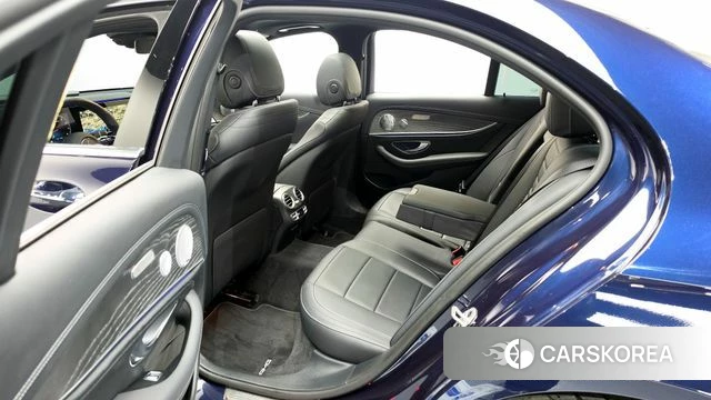 Mercedes-Benz E-Class W213 2020 Синий из Кореи, фото 2