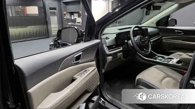 Kia The New Carnival 4th Generation 2024 Черный из Кореи, фото 2