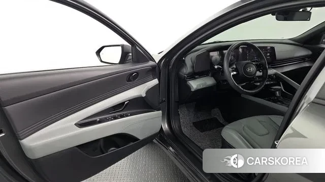 Hyundai The New Avante (CN7) 2025 Серый из Кореи, фото 2