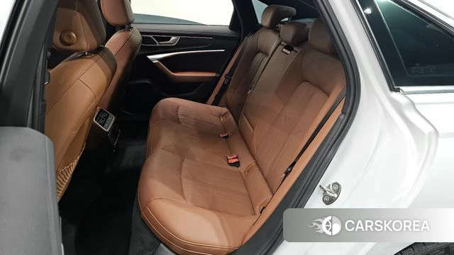 Audi A6 (C8) 2020 Белый из Кореи, фото 2