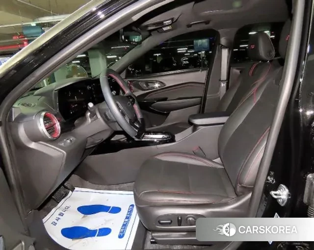 Chevrolet (GM Daewoo) Trax Crossover 2023 Черный из Кореи, фото 2