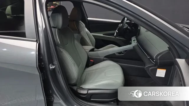 Hyundai The New Avante Hybrid (CN7) 2023 Серый из Кореи, фото 2