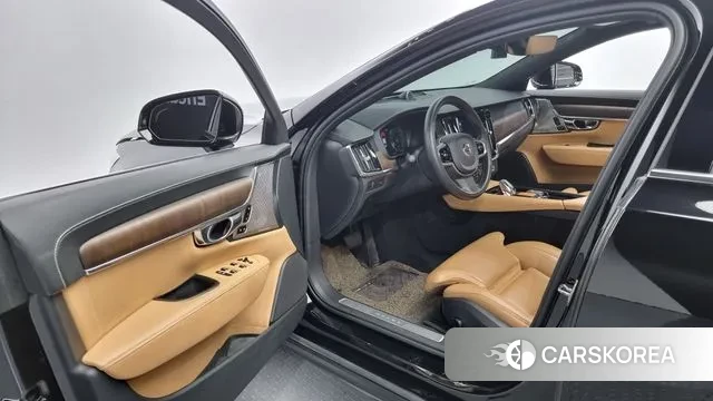 Volvo S90 2020 Черный из Кореи, фото 2