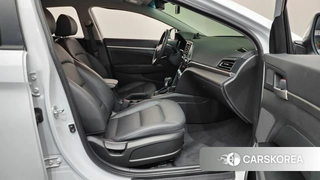 Hyundai The New Avante AD 2019 Белый из Кореи, фото 2