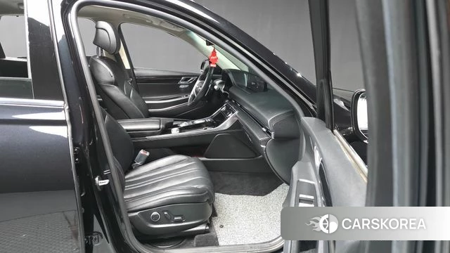 Genesis GV80 2021 Черный из Кореи, фото 2