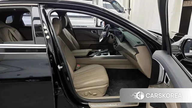 Kia K8 2022 Черный из Кореи, фото 2