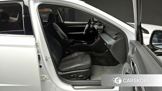 Hyundai Sonata D Edge (DN8) 2024 Белый из Кореи, фото 2