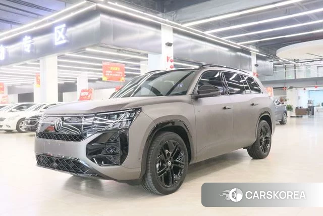 Volkswagen Tourang 2025 Темно-серый из Китая, фото 2