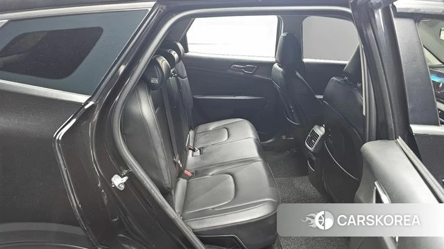 Kia Sportage 5th Generation Hybrid 2021 Черный из Кореи, фото 2