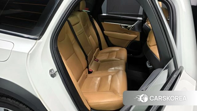 Volvo V90 Cross-Country 2021 Белый из Кореи, фото 2