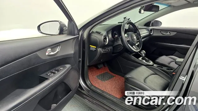 Kia Come New K3 2018 Серый из Кореи, фото 2