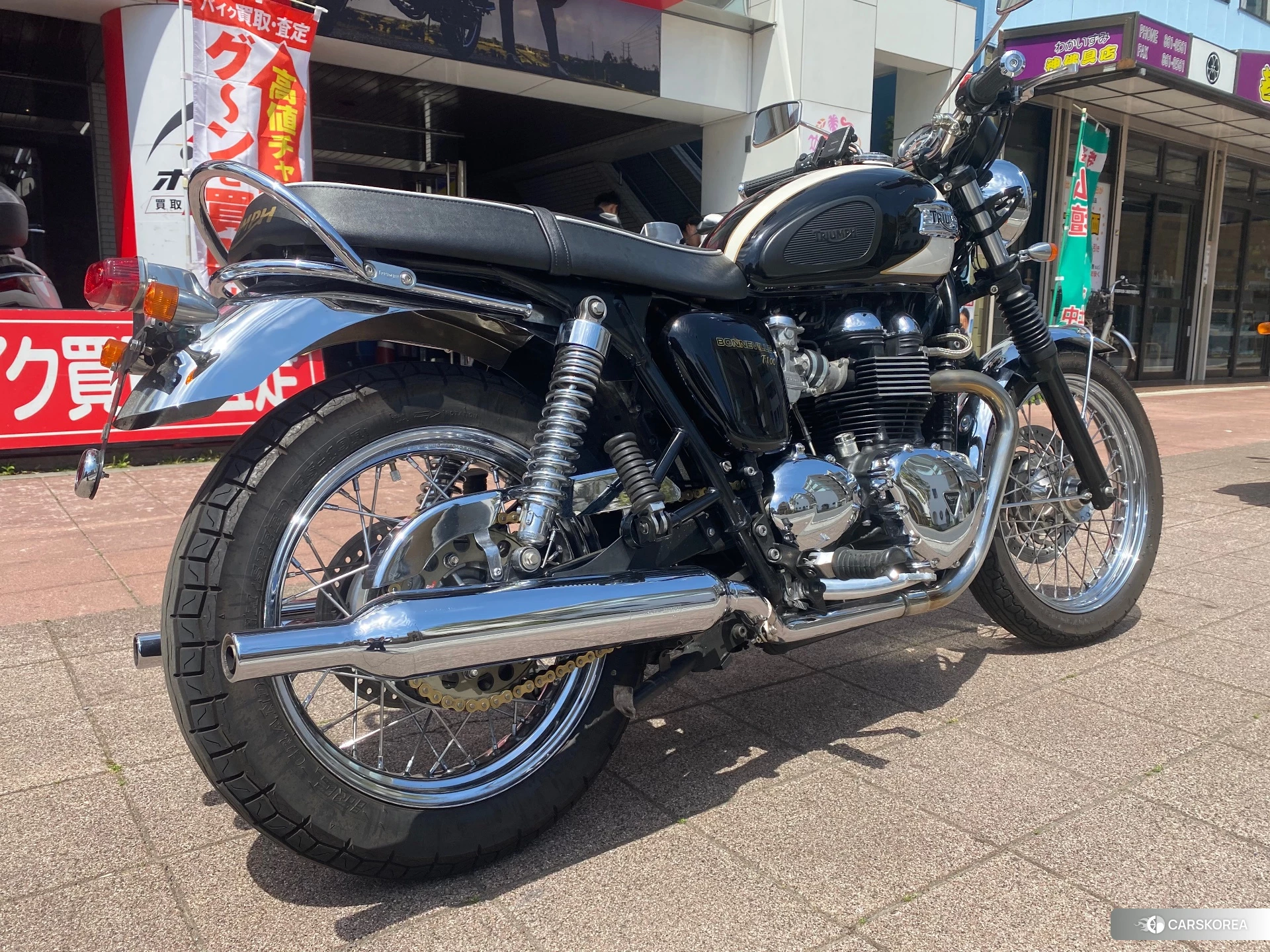 Triumph BONNEVILLE T100 2010 из Японии, фото 2