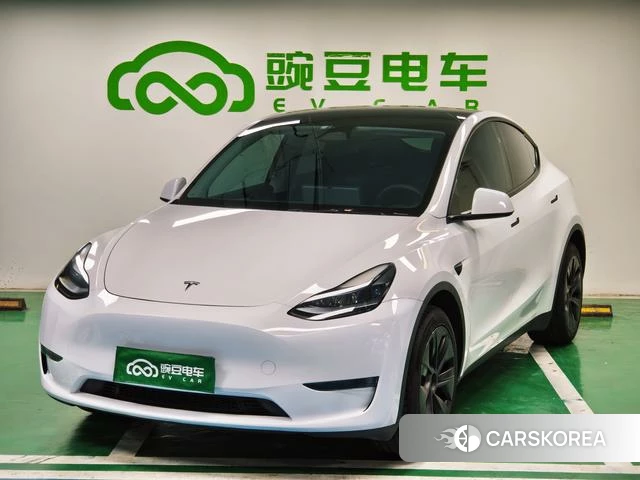 Tesla Model Y 2024 Темно-серый из Китая, фото 2