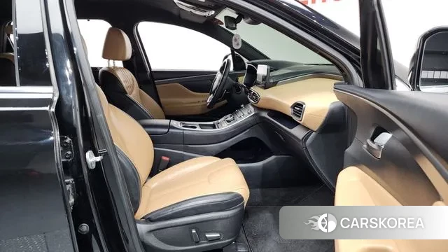 Hyundai The New Santa Fe 2022 Черный из Кореи, фото 2