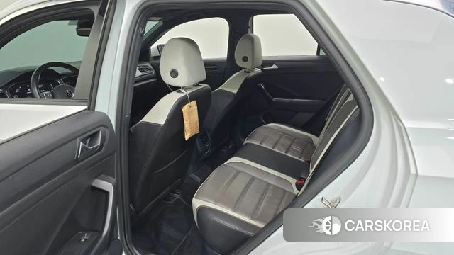 Volkswagen T-Roc id 4250150 из Кореи 2