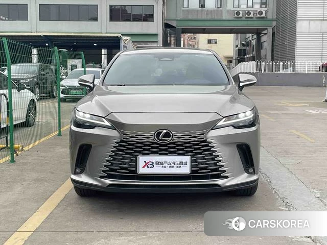 Lexus RX 2023 Серебристо-серый из Китая, фото 2